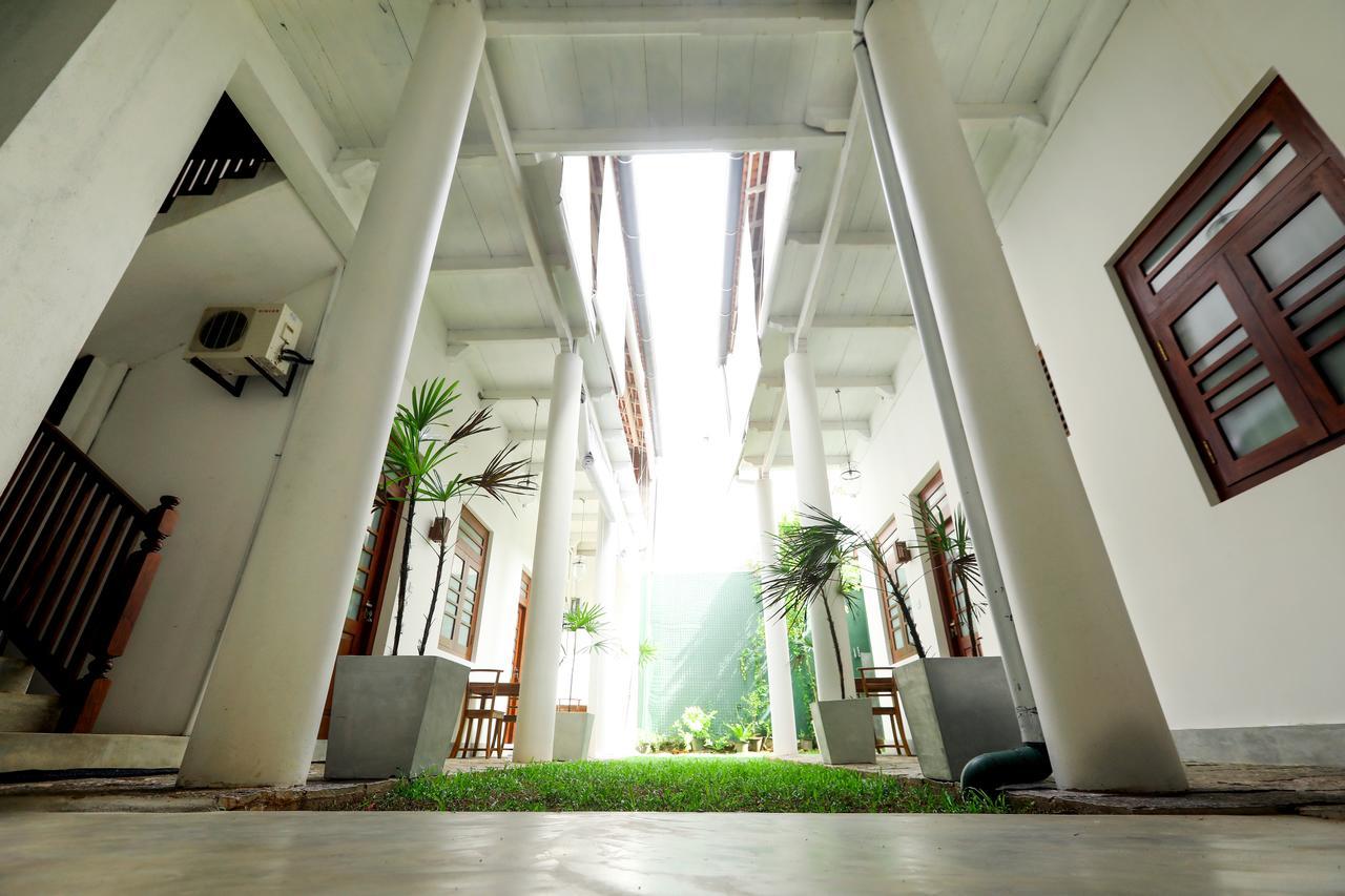 Knight Inn - Galle Fort Екстер'єр фото